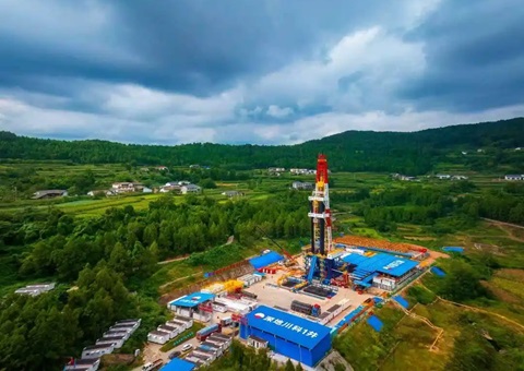 四川盆地最深科探井降生  超10000米的“地心探索”怎样实现？？