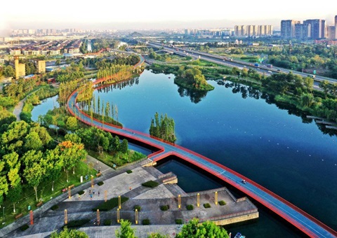 到2035年，，成都将基本实现15分钟生涯圈100%笼罩