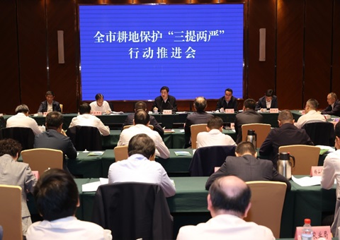 无锡开展耕地保；；ぁ叭崃窖稀毙卸 打造墟落振兴新引擎