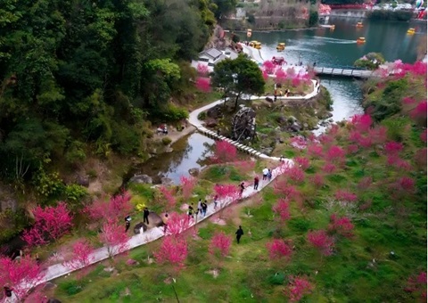 福建省泉州市永春县：：生长“水金融”  破解 “典质难”